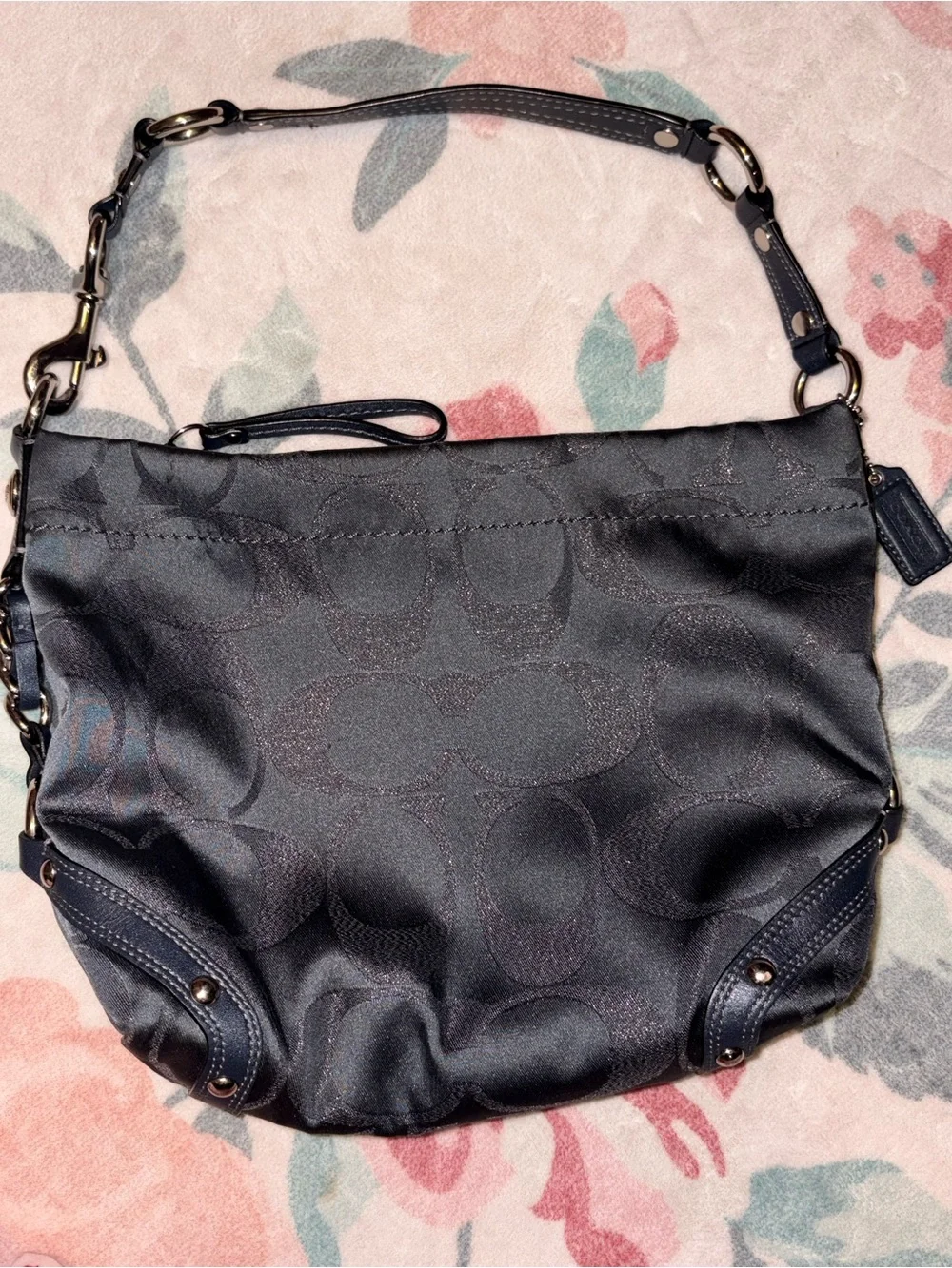 Coach Black Signature Jacquard Shoulder Bag with Leather Trim - Picture 3 of 8